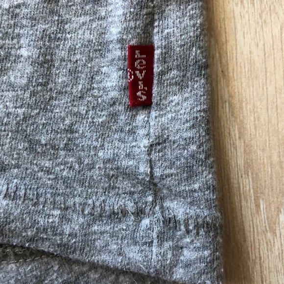 Levi’s Retro T-shirt Single Stitched: Size US Women’s S - Picture 2 of 6
